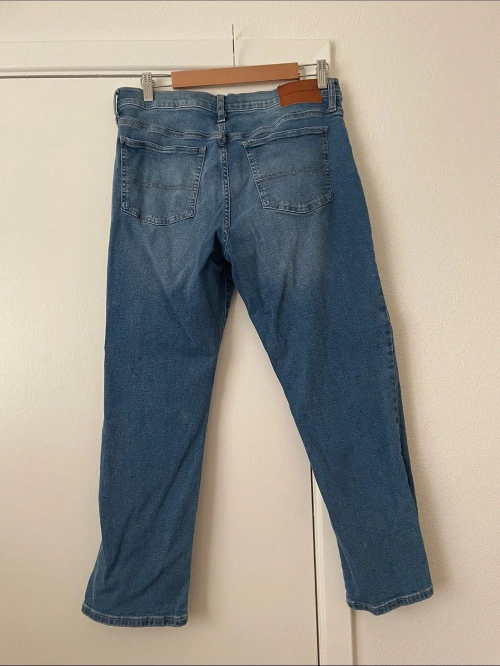 Lucky Brand classic straight